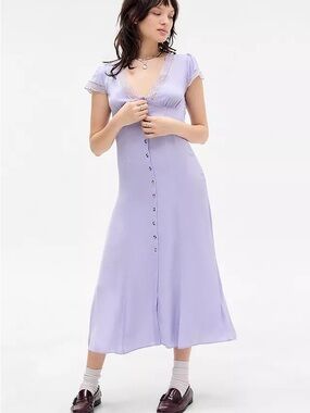 Kimchi Blue Lilac Button-Front Lace-Trim Midi Dress